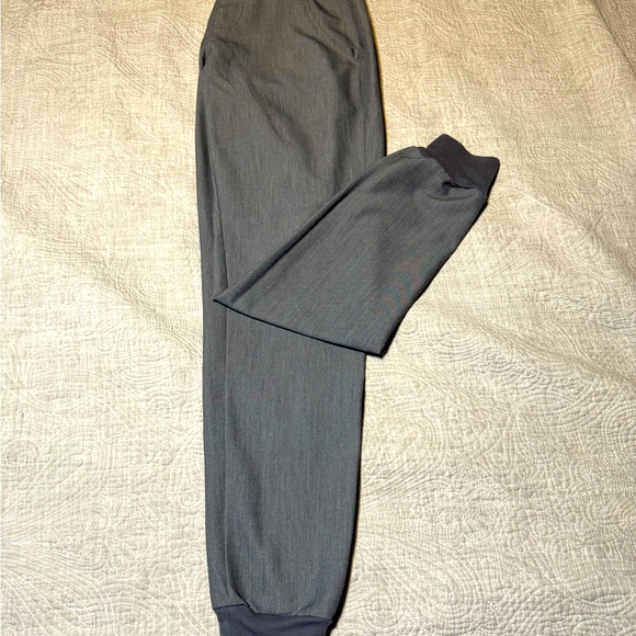 Figs scrub set - Picture 2 of 2